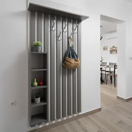 Augustina, A Beautiful With A Wonderful Garden Villa *